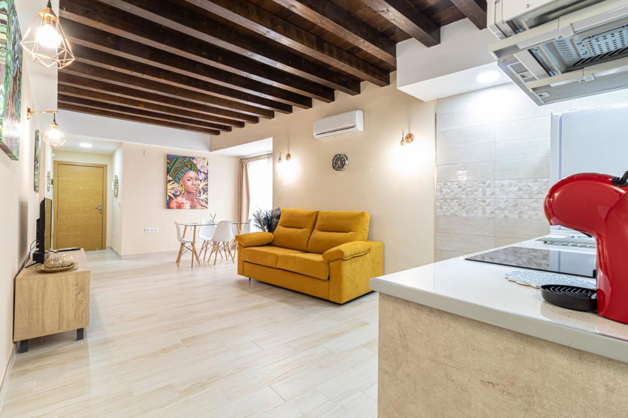 Allo Apartments Plateros Centro Jacuzzi Comunitario Jerez de la Frontera Exterior photo